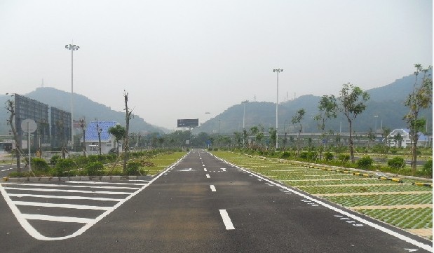 贵阳道路路面划线施工单位及沥青铺设  沥青施工  停车场施工