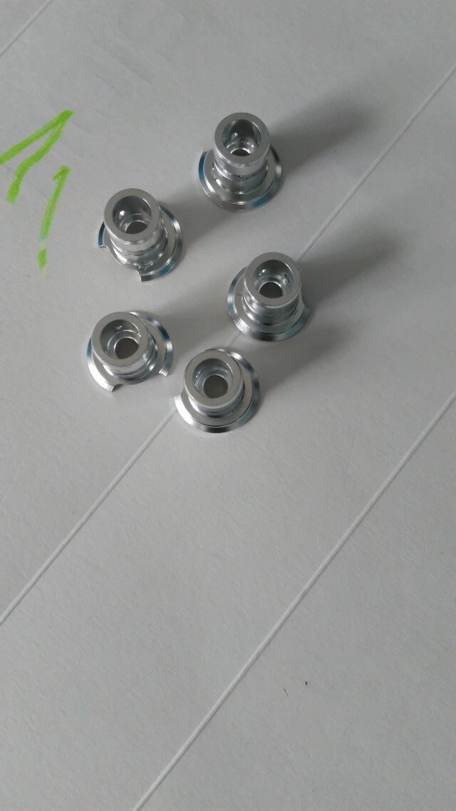 太原全自动流水线式磁力去毛刺抛光机&nbsp;&nbsp;磁力抛光机&nbsp;&nbsp;去毛刺机&nbsp;&nbsp;震动研磨机