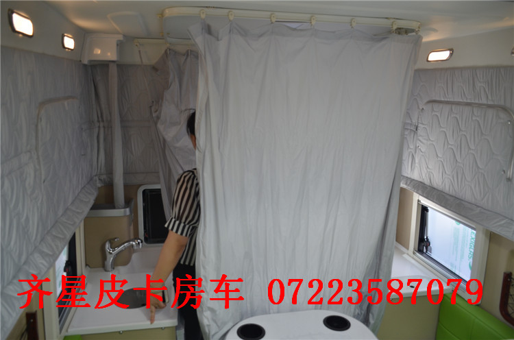 齐星皮卡房车07223587079