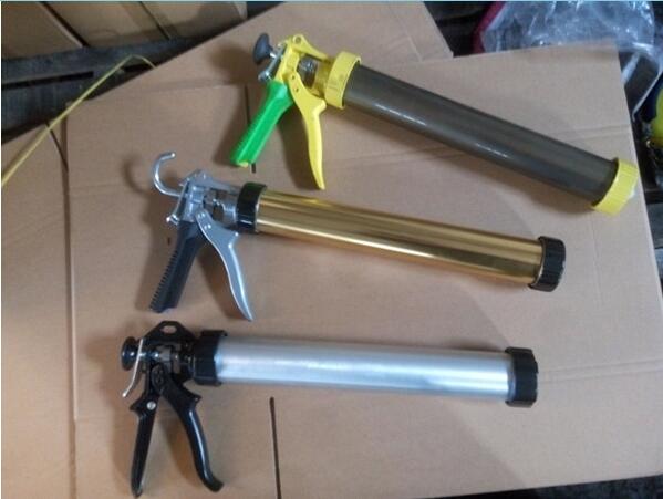 聚氨酯粘结剂密封胶玻璃钣金维修密封胶  汽车挡风玻璃密封胶  钣金修复密封胶