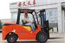 江苏2.5吨叉车：新品叉车哪里有卖