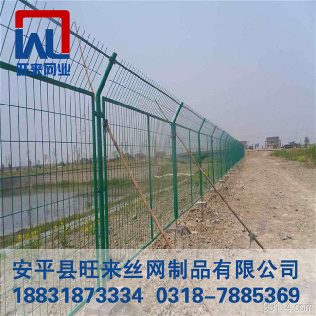 高速公路护栏价格_高速公路护栏网  高速公路护栏网公  高速交通护栏  道路护栏