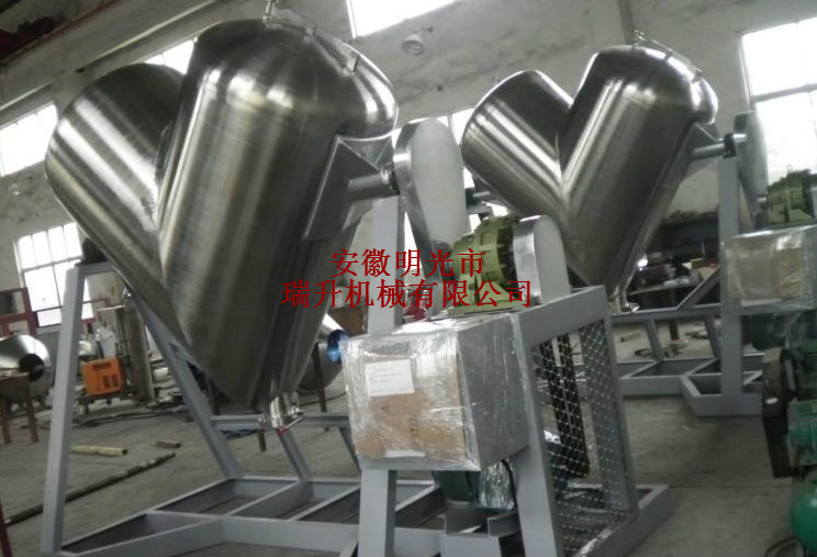 河南开封 V性混合机  厂家直销 质量三包  V形混合机  化肥混合机  槽型混合机