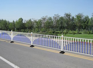 小区护栏网价格-衡水草坪护栏网销售&nbsp;&nbsp;河北小区护栏网厂&nbsp;&nbsp;草坪护栏网价格