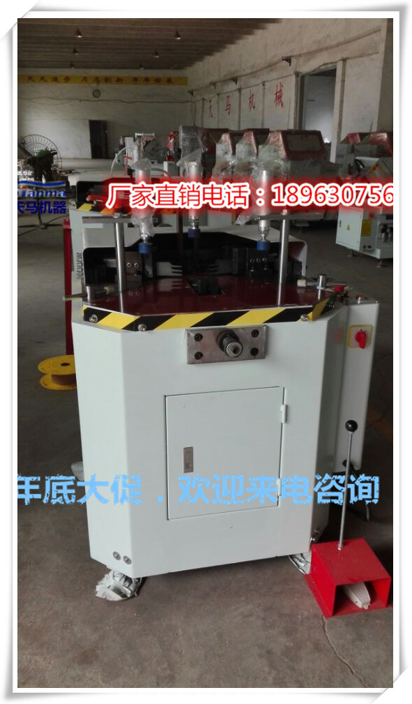 武汉门窗组角机哪里有？&nbsp;&nbsp;铝门窗组角机&nbsp;&nbsp;门窗组角机设备&nbsp;&nbsp;铝门窗组角加工设备