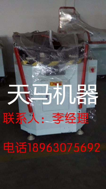武汉哪里有金刚网组角机？&nbsp;&nbsp;铝门窗重型组角机&nbsp;&nbsp;门窗重型组角机设备&nbsp;&nbsp;重型组角加工设备