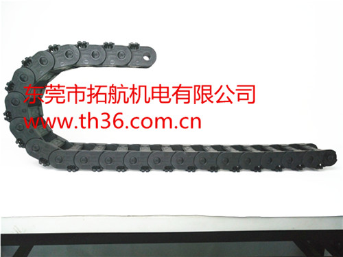 品牌进口椿本TSUBAKI带轴承拖链  L131E321000