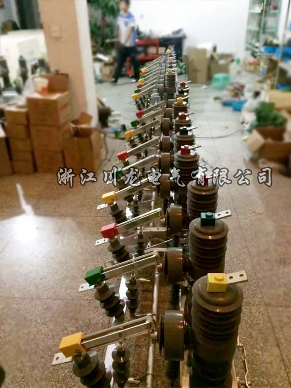 ZW32户外真空断路器价格,ZW32-12真空断路器&nbsp;&nbsp;ZW32真空断路器