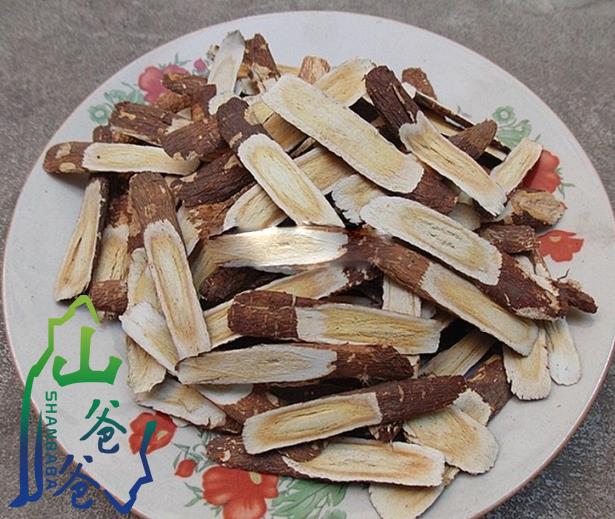 长期供应黄芪量大价优，供销黄芪泡水喝的功  优质黄芪批发  黄芪厂
