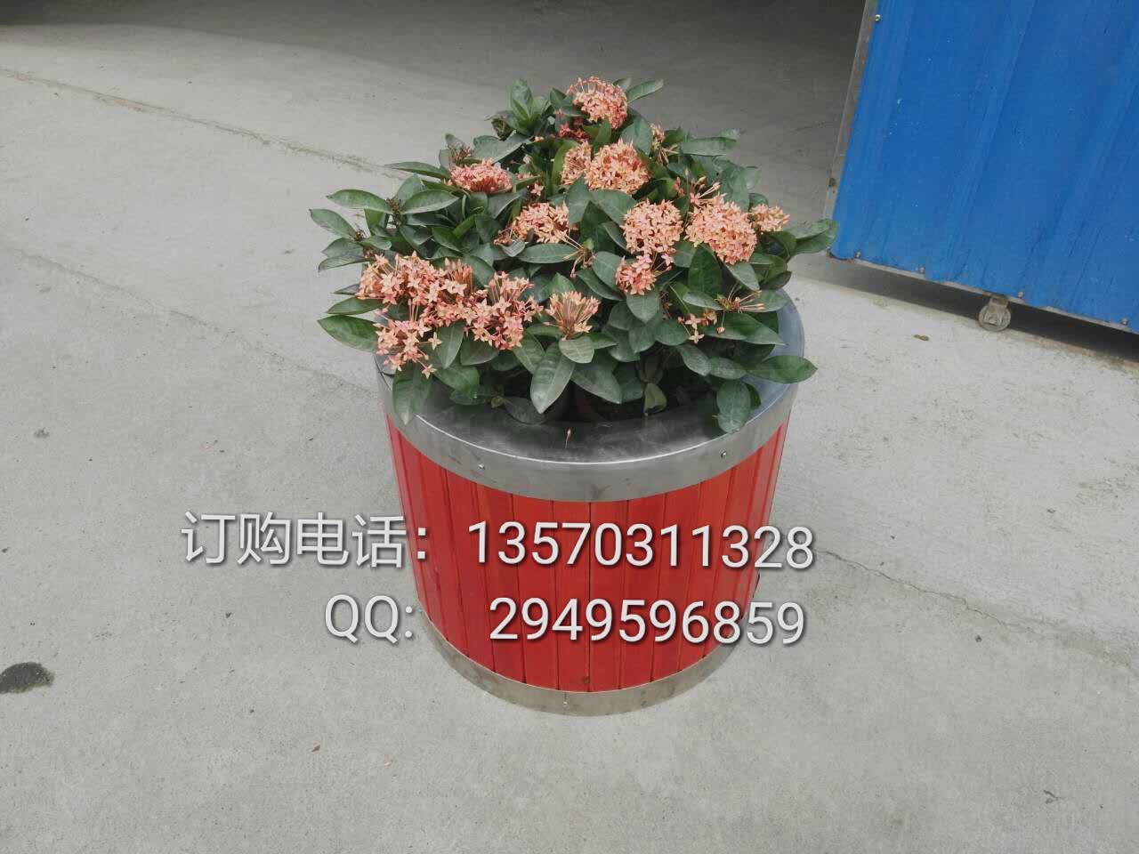 云南道路隔离实木组合花槽不锈钢花盆&nbsp;&nbsp;不锈钢花箱