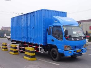 上海到云县油罐车运输公司运费多少
