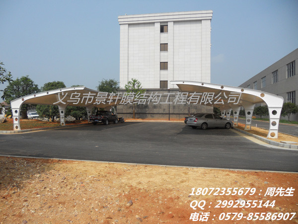 福建厂区膜结构雨棚安装、福州遮阳棚定制、价格实惠  质&nbsp;&nbsp;停车棚