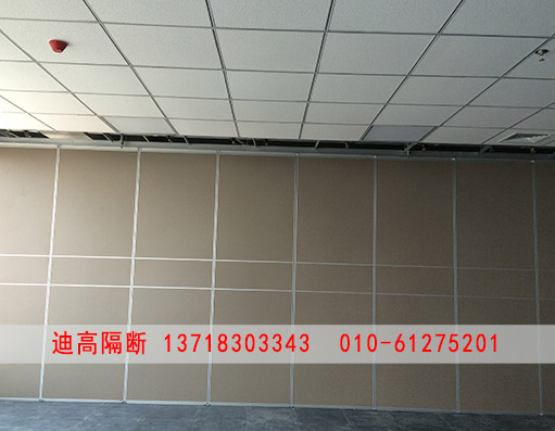河北黄骅推拉折叠隔断厂家