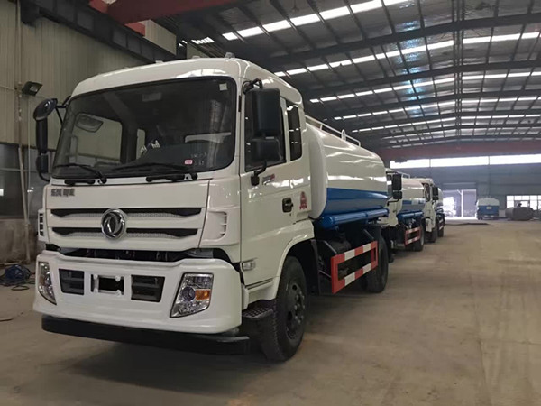 十堰竹溪县程力洒水车