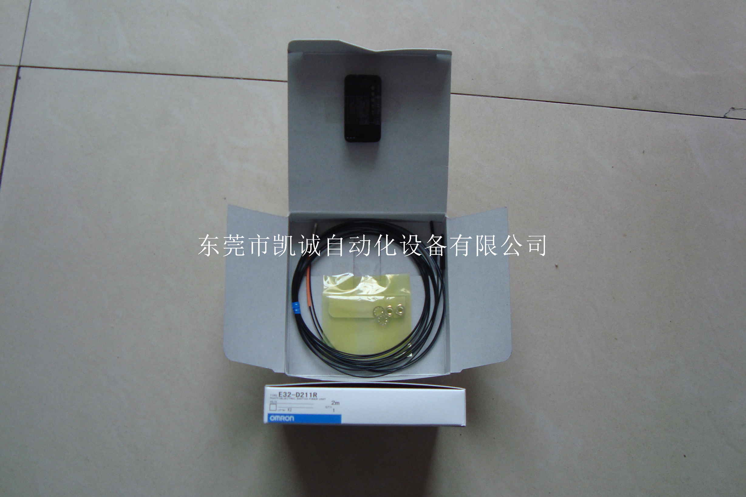 E32-T51  OMRON欧姆龙光纤传感器全新原装正品  E32-T11N 2M  E32-LT11R 2M