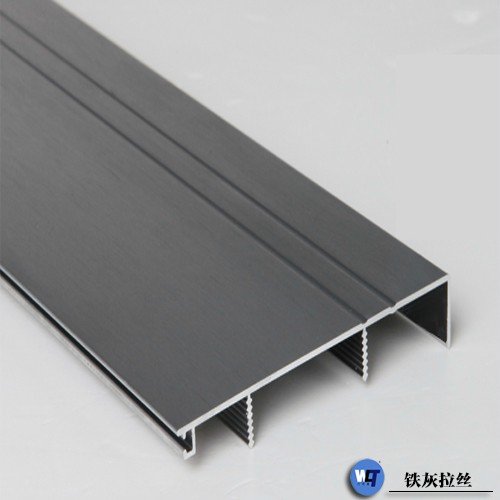 佛山万利通厂家大量直销铝合金踢脚线  优质铝合金踢脚线  色泽光亮铝合金踢脚线  紫金拉丝