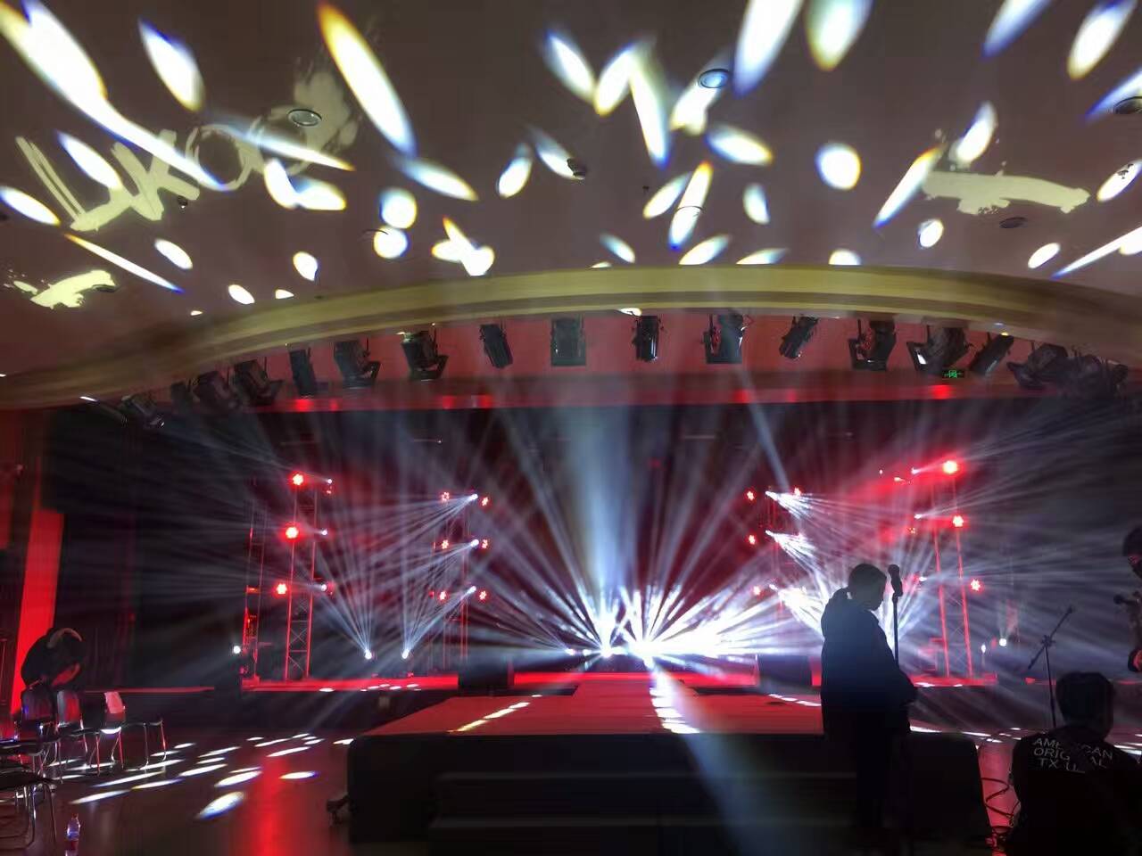 上海LED屏幕租赁公司