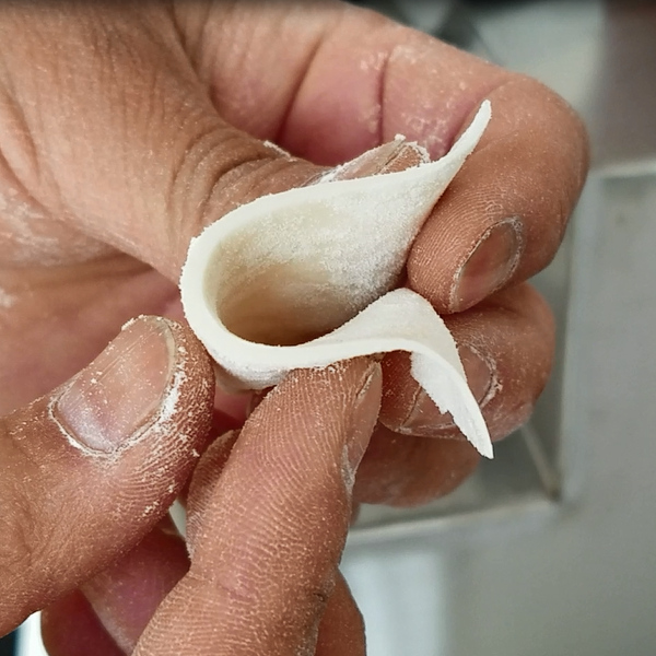 新型仿手工饺子皮机 全自动仿手工饺子皮机&nbsp;&nbsp;全自动饺子皮机