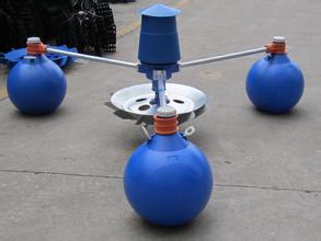 厂家直销380V三相3KW叶轮式鱼塘增氧机浮球式增氧泵  浮球增氧机  3kw增氧机