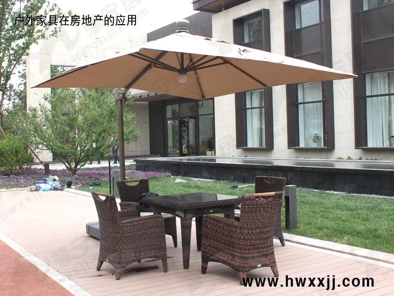 带灯旋转伞 遮阳伞  户外家具  户外遮阳系列  批发