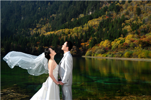 周到的1599九寨沟写真套系推荐——九寨  婚纱摄影团购  丽江婚纱摄影