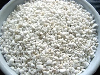 小田特级珍珠岩散料批发、保温珍珠岩、憎水&nbsp;&nbsp;小田珍珠岩散料&nbsp;&nbsp;珍珠岩撒料批发