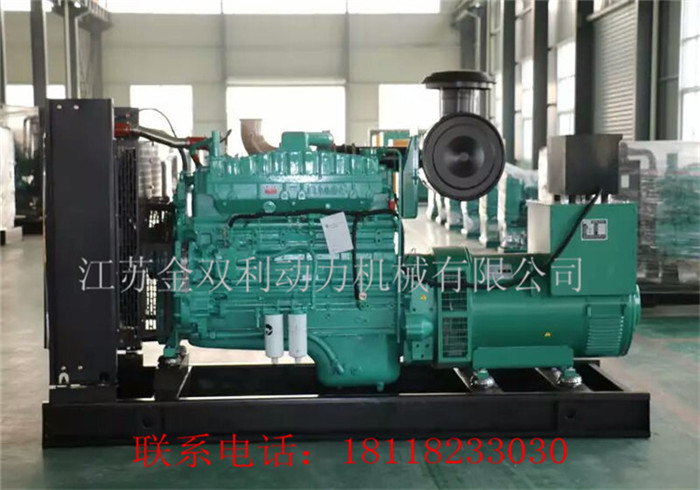 重庆康明斯 300KW柴油发电机组 柴油机