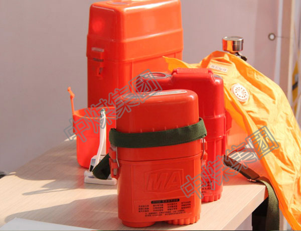 ZYX45型压缩氧自救器 救护神器&nbsp;&nbsp;45分钟自救器&nbsp;&nbsp;自救器厂家&nbsp;&nbsp;矿用自救器