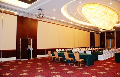 定制六盘水市折叠式屏风隔断最新隔断墙厂家