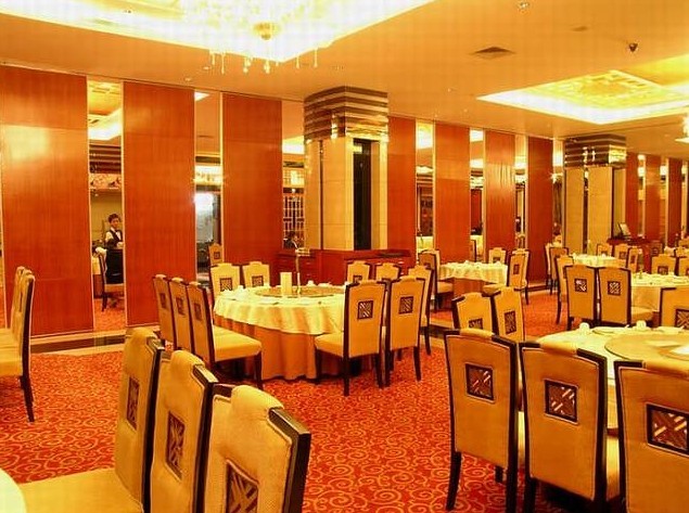 定制六盘水市折叠式屏风隔断最新隔断墙厂家