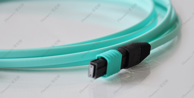 mpo连接器mpo光纤跳线大概多少钱  MTP光纤线  电信级