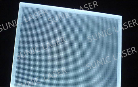 LED导光板激光打点机的价格-亚克力激光打点机