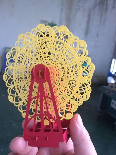 温州纸雕艺术系列请柬激光镂空的应用  激光镂空机  金葱纸镂空卡  蛋糕插牌激光镂空机