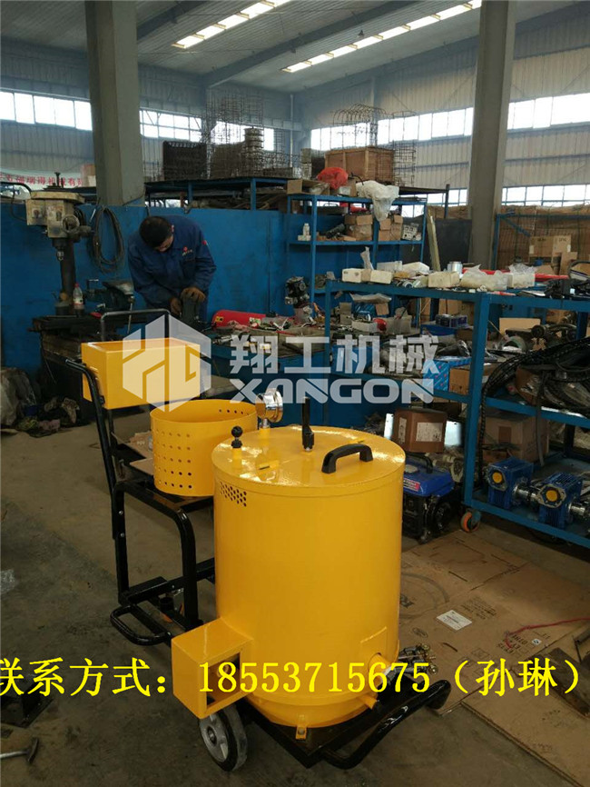 小型灌缝机厂家直销 卖的最火爆的沥青灌缝机  沥青灌缝机厂家