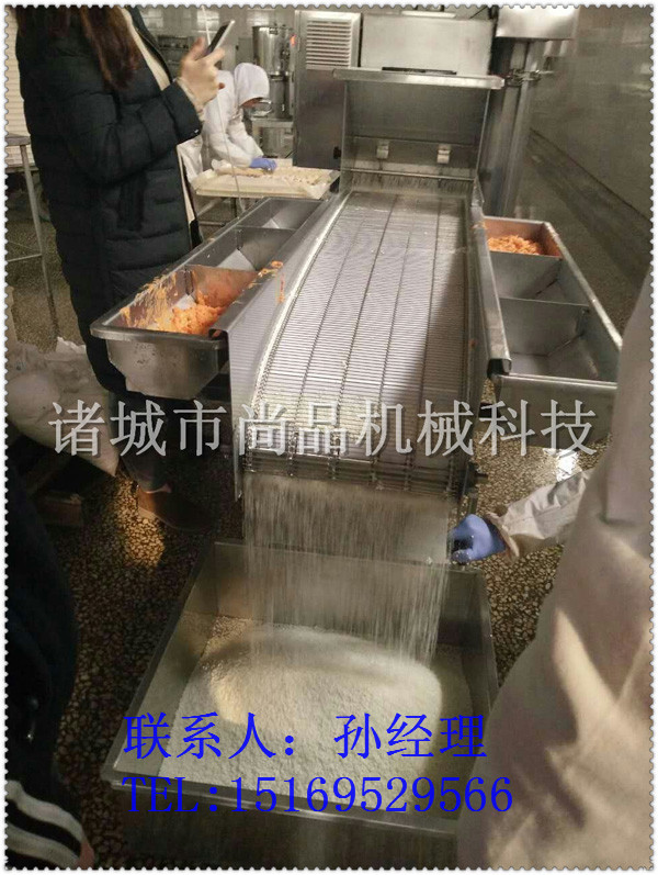 哪里有卖酥脆小虾上浆沾粉机 尚品机械客户都说好&nbsp;&nbsp;小虾上粉机&nbsp;&nbsp;面包虾上粉机&nbsp;&nbsp;酥脆小虾沾粉机