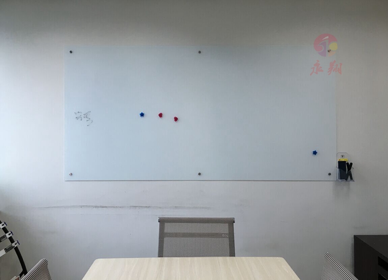 增城墙挂玻璃白板T常州木质玻璃白板T带有磁性