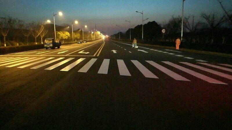 南京达尊交通工程有限公司为您提供道路交通划线价格  南京道路标线  南京道路划线  南京交通划线