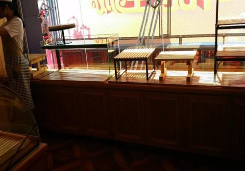 福州铭泰面包柜、面包柜、福州定做面包柜  福州木质面包柜  福州中岛面包柜