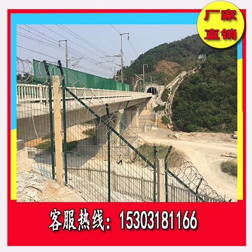 江苏防护栅栏加高网片