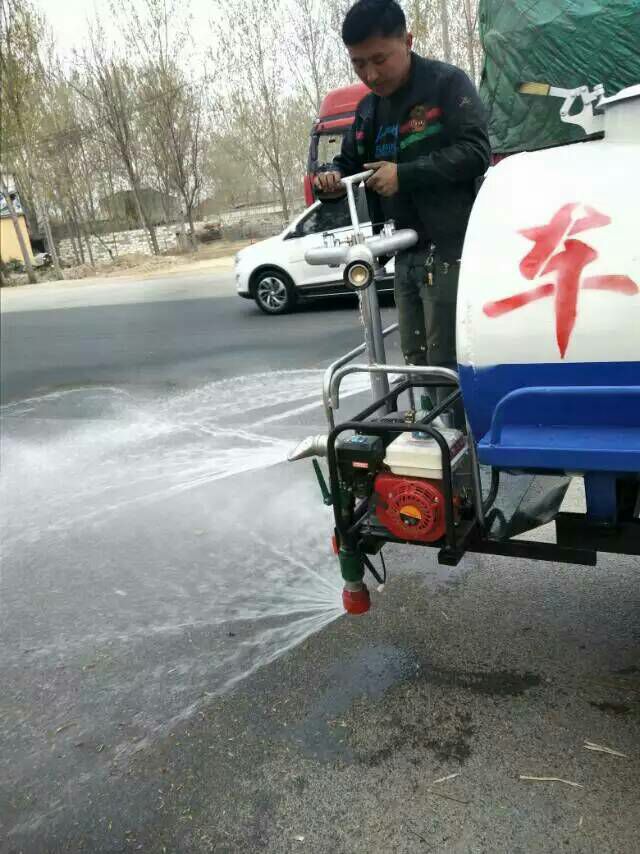 18马力三轮吸粪车福田三轮洒水车清洗吸粪两用车  五证三轮吸粪车  高压清洗车垃圾车  东风吸污车