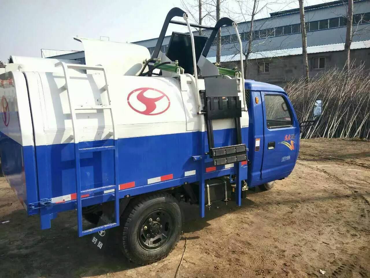 吸粪车吸粪车吸粪车  五证三轮吸粪车  吸污车价格