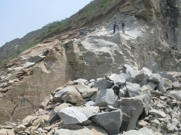 边坡岩石拆除设备首选迪戈液压岩石分裂机&nbsp;&nbsp;液压分裂机