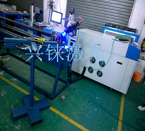 XL-F2000螺旋翅片管激光焊接机