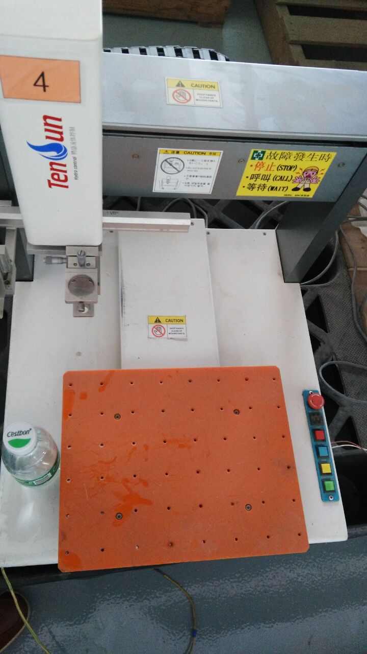 现货出售二手腾盛桌面全自动点胶机TS-300B&nbsp;&nbsp;腾盛点胶机