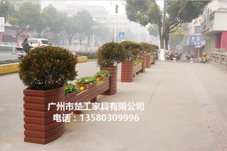 马槽道路隔离护栏花箱 PVC交通道路花箱 小区花池  PVC花箱  道路木塑花坛