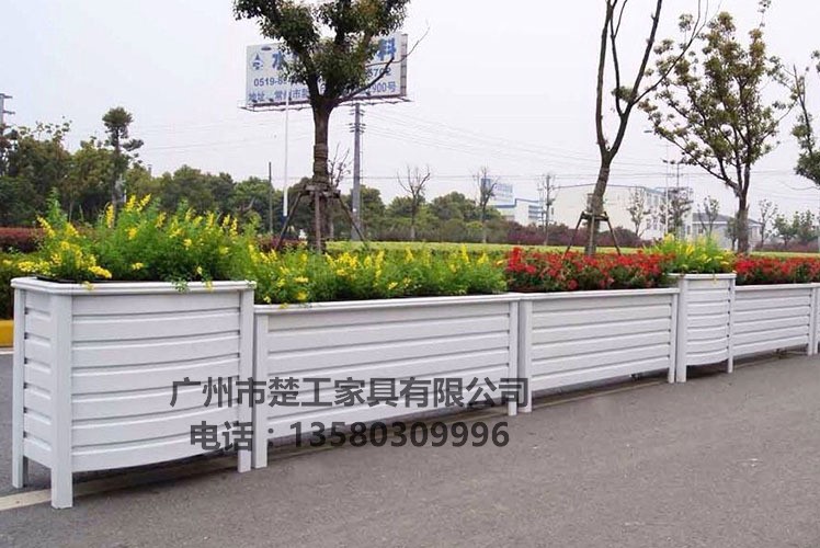 马槽道路隔离护栏花箱 PVC交通道路花箱 小区花池  PVC花箱  道路木塑花坛