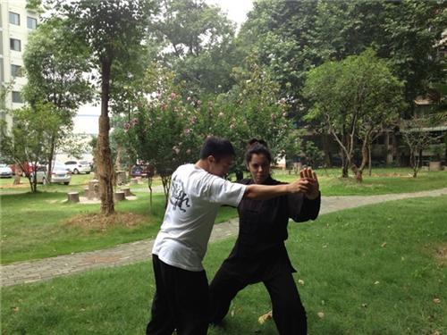 少儿武汉太极拳、陈超太极会、武汉太极拳教  武汉太极拳个人辅  武汉太极拳教程
