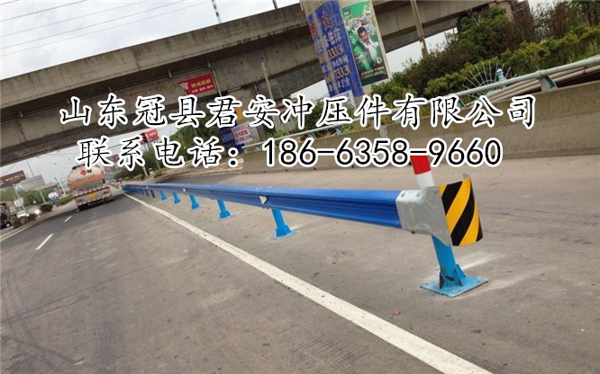 江西赣州路侧护栏板_图片_W板护栏_护栏批发&nbsp;&nbsp;波形护栏&nbsp;&nbsp;防撞护栏