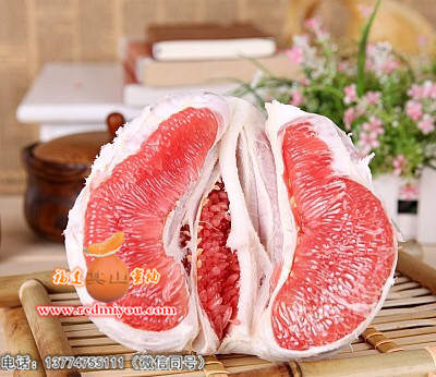 在哪能买到精品红心蜜柚苗：中国红心柚子苗  大三红蜜柚苗