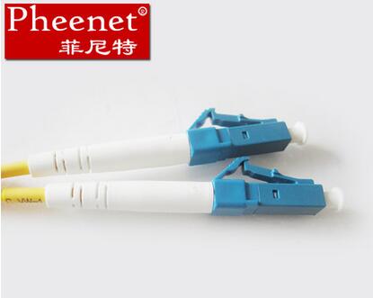 光纤尾纤制作单模fc光纤跳线